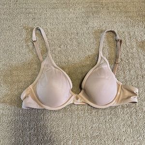 Third Love underwire bra size 34A 1/2